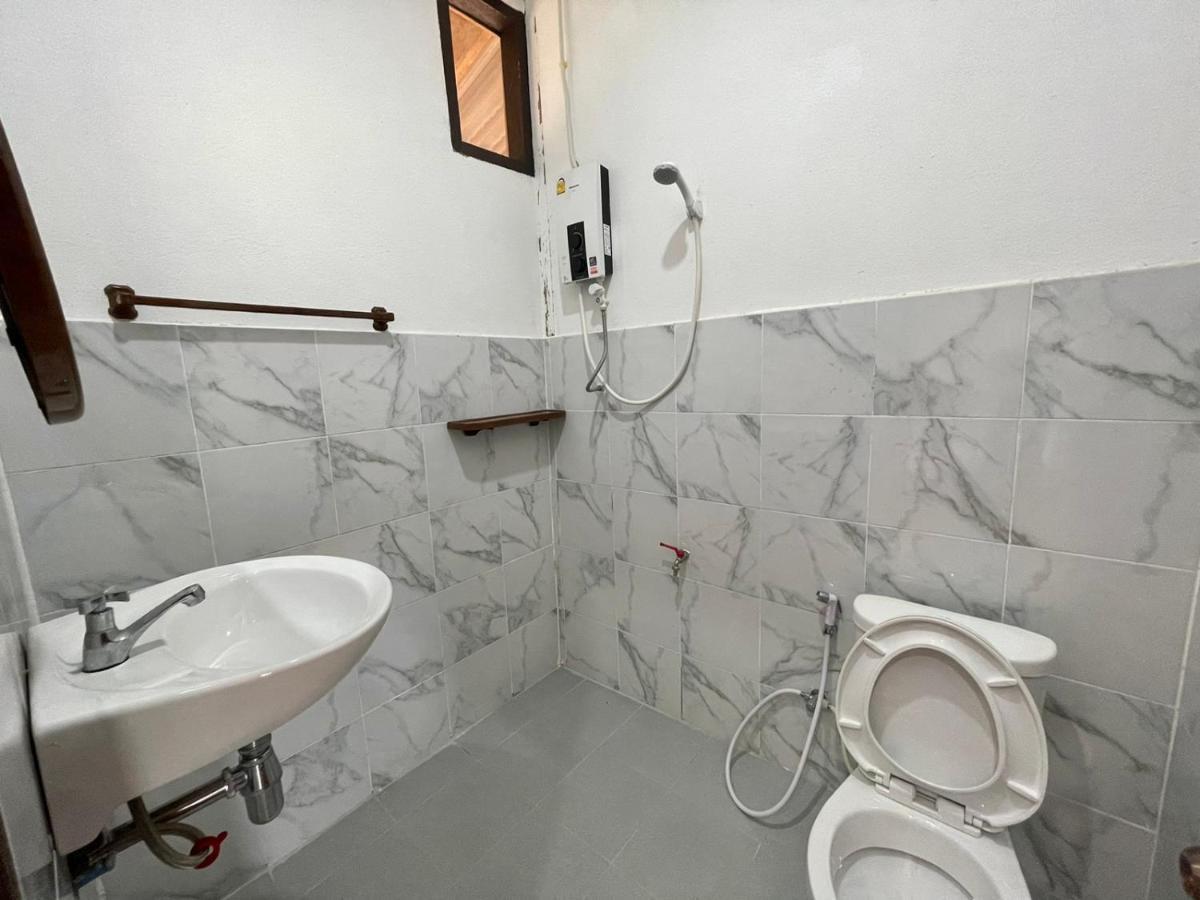 Konglor Khamchalern Guesthouse And Restaurant Ban O Luaran gambar